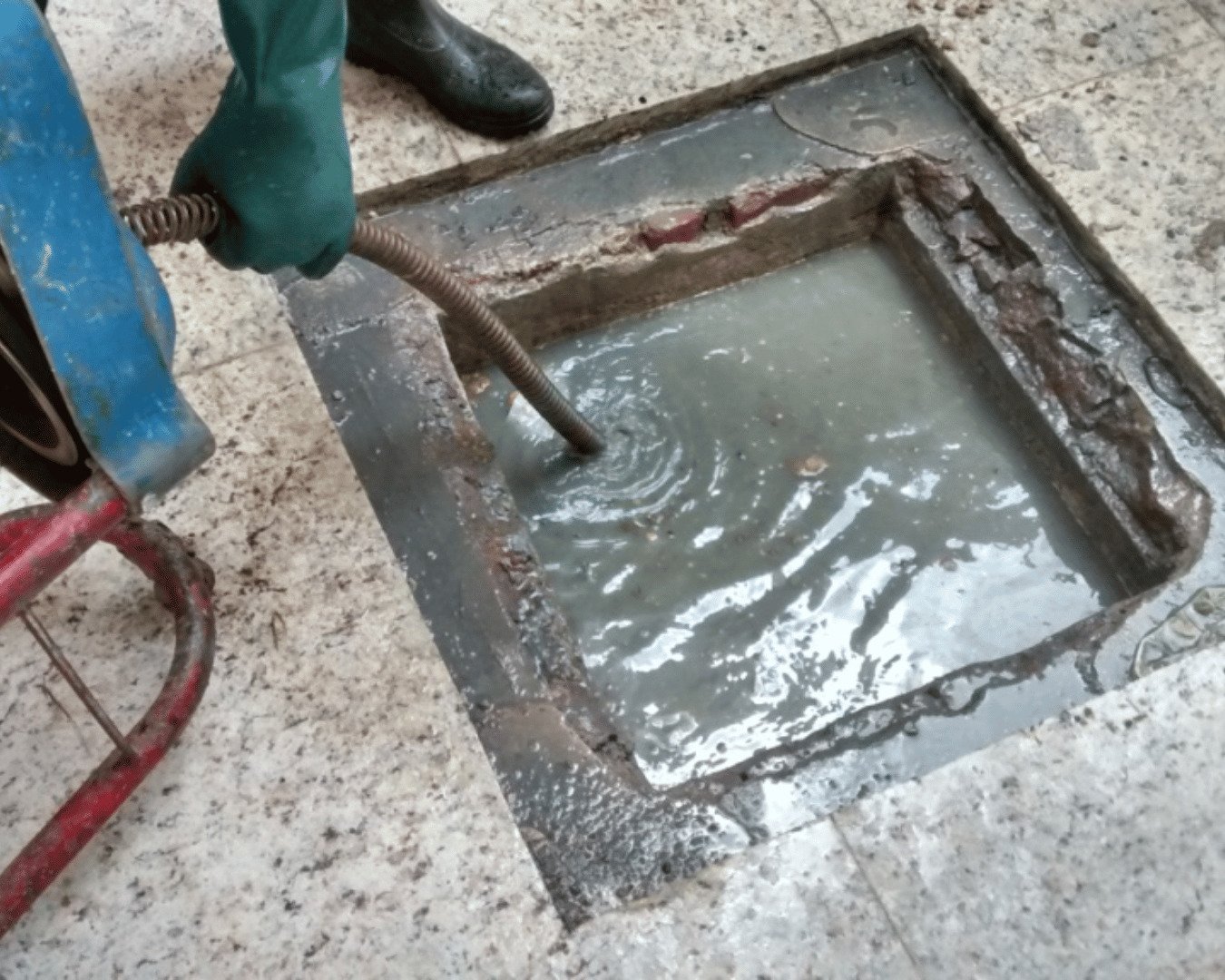 Desentupimento de Esgoto em BH